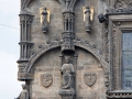 Фигуры святых на Пороховой башне